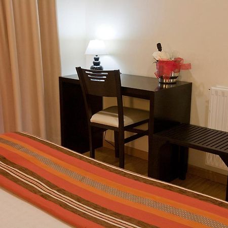Hotel Amenal Luaran gambar